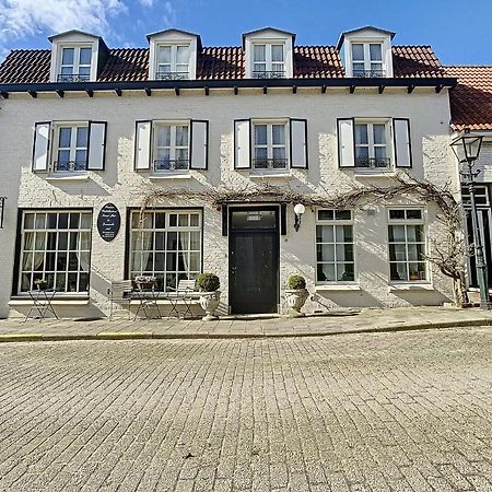 B&B Petit Chateau - Stijlvol Verblijf Centraal Gelegen In Zeeuws Vlaanderen Biervliet Zewnętrze zdjęcie