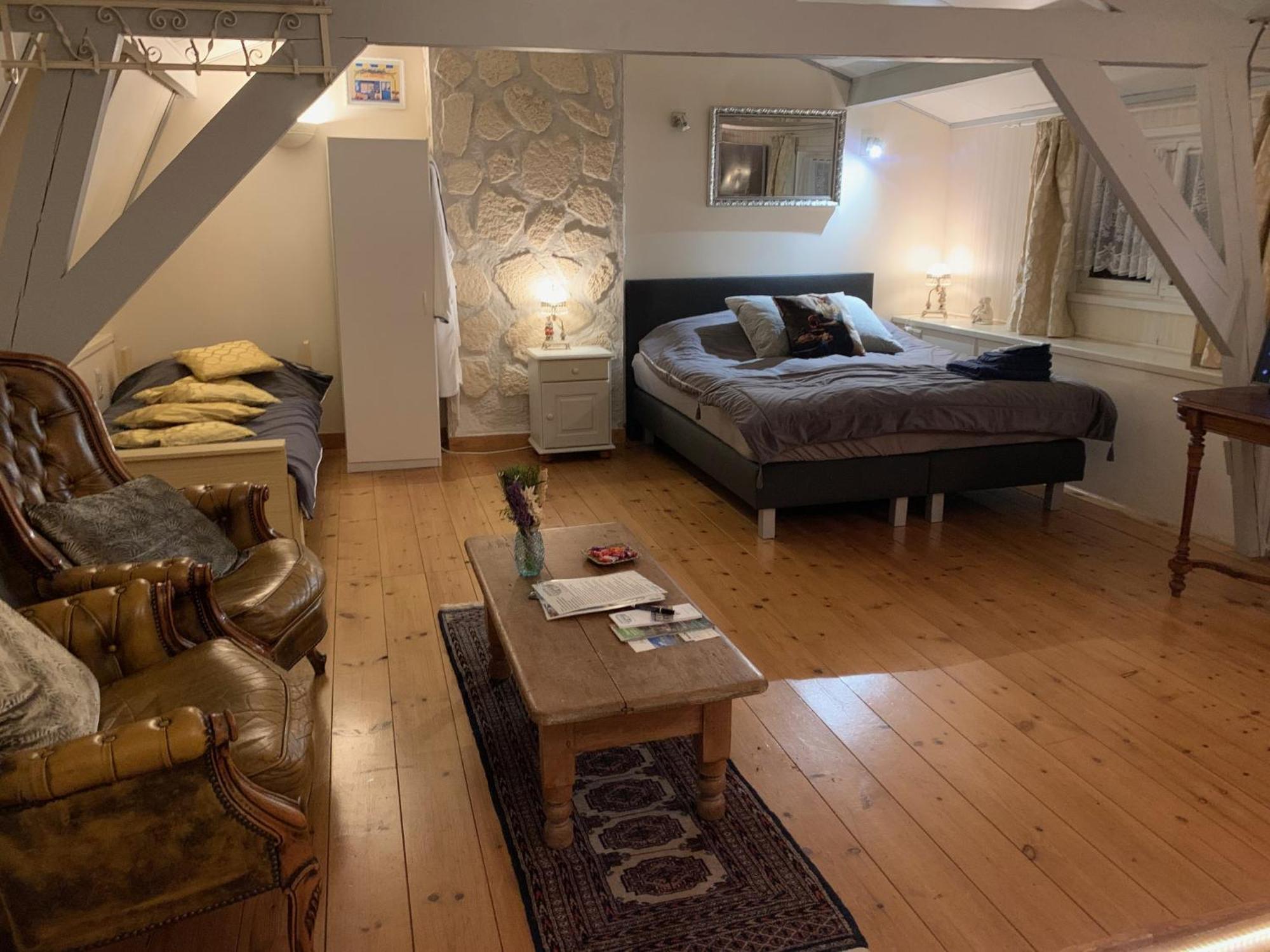 B&B Petit Chateau - Stijlvol Verblijf Centraal Gelegen In Zeeuws Vlaanderen Biervliet Zewnętrze zdjęcie
