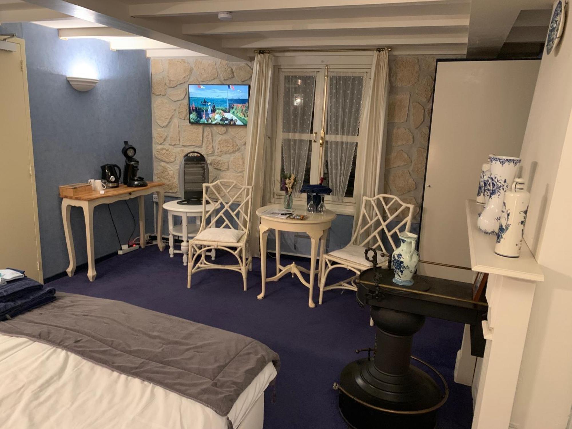 B&B Petit Chateau - Stijlvol Verblijf Centraal Gelegen In Zeeuws Vlaanderen Biervliet Zewnętrze zdjęcie